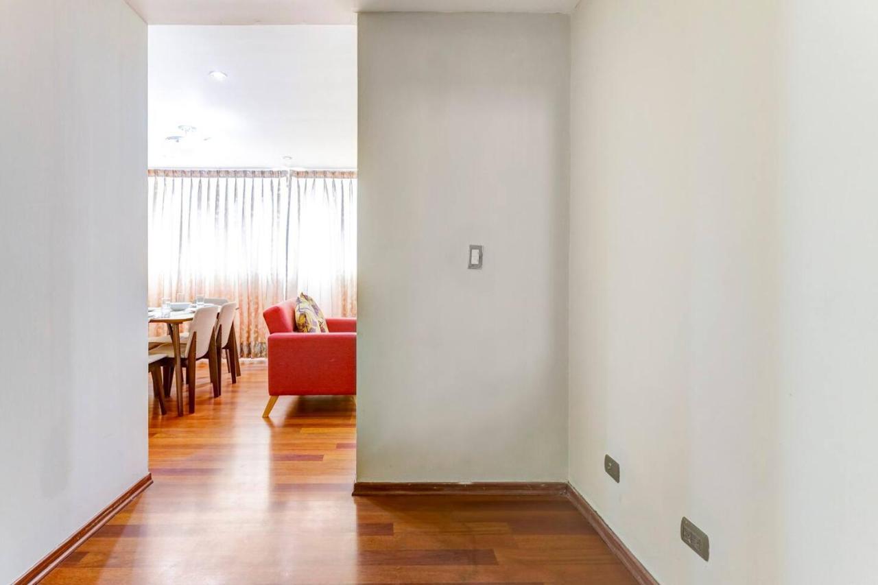 Apartamentos Estela En Alameda Colonial - 5Km Aeropuerto Jorge Chavez Λίμα Εξωτερικό φωτογραφία