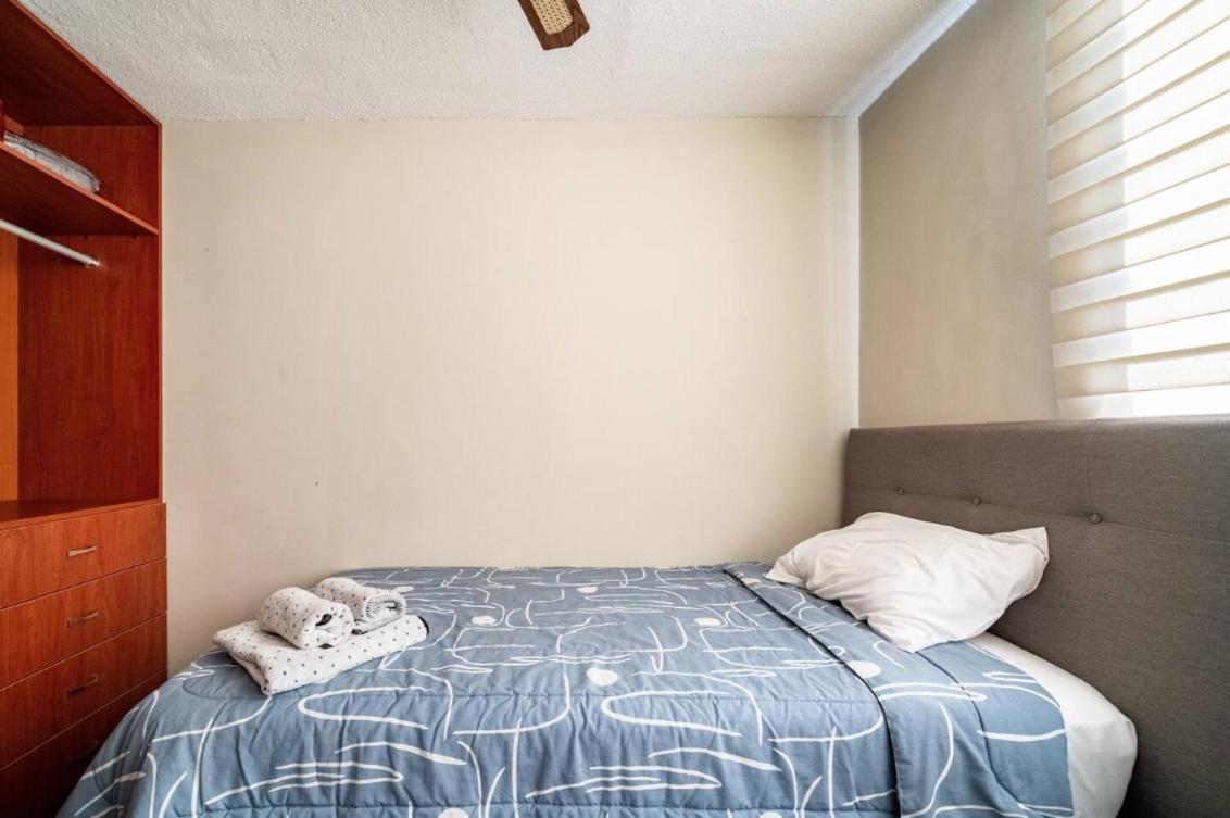 Apartamentos Estela En Alameda Colonial - 5Km Aeropuerto Jorge Chavez Λίμα Εξωτερικό φωτογραφία