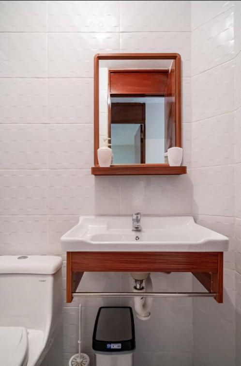 Apartamentos Estela En Alameda Colonial - 5Km Aeropuerto Jorge Chavez Λίμα Εξωτερικό φωτογραφία