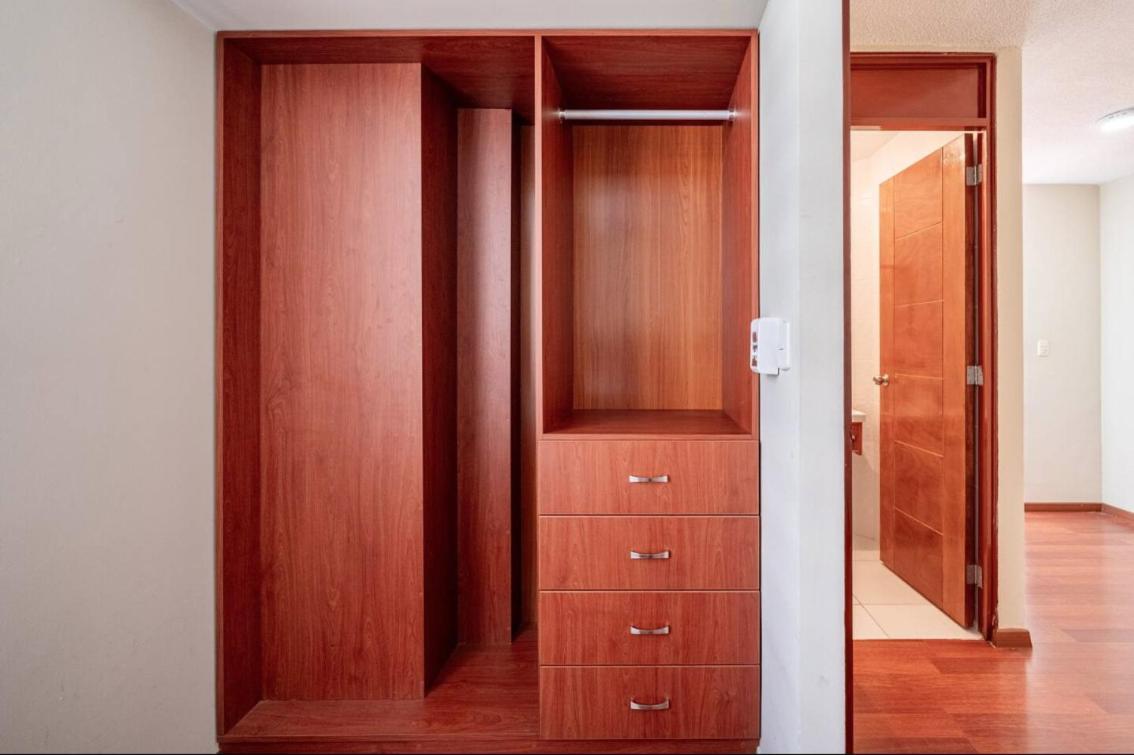 Apartamentos Estela En Alameda Colonial - 5Km Aeropuerto Jorge Chavez Λίμα Εξωτερικό φωτογραφία