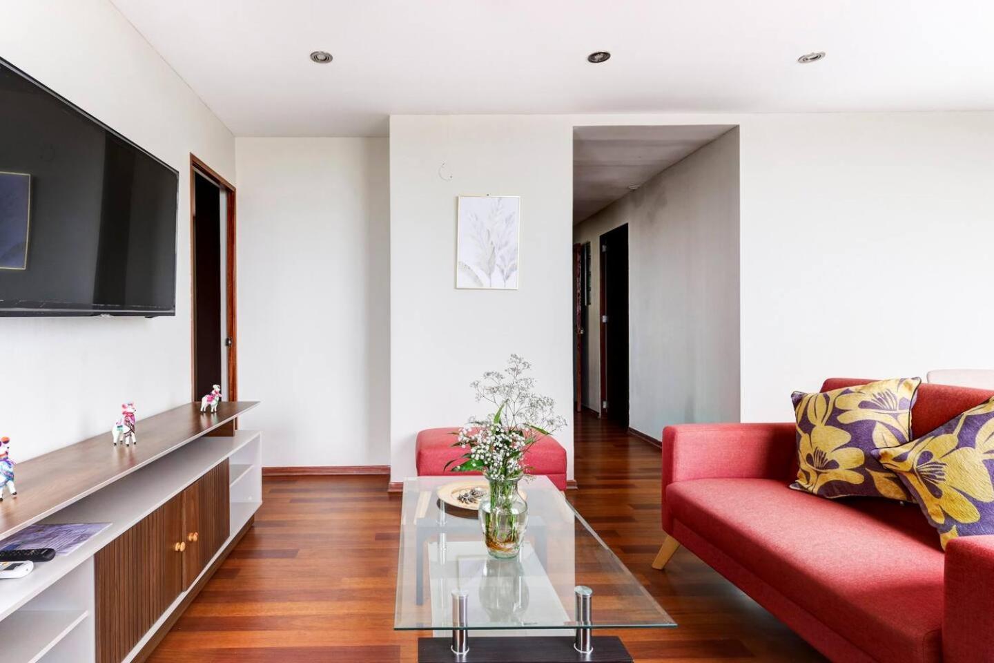 Apartamentos Estela En Alameda Colonial - 5Km Aeropuerto Jorge Chavez Λίμα Εξωτερικό φωτογραφία