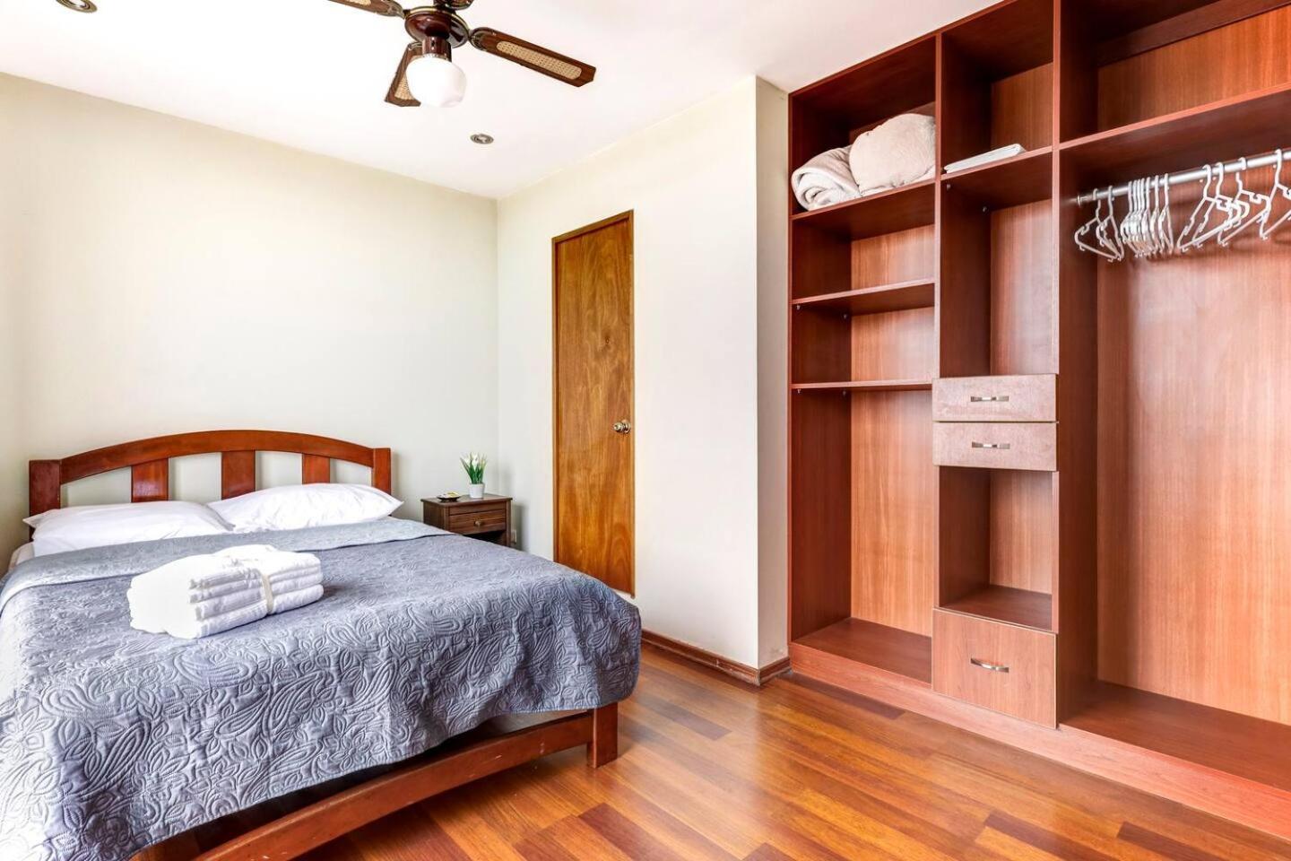 Apartamentos Estela En Alameda Colonial - 5Km Aeropuerto Jorge Chavez Λίμα Εξωτερικό φωτογραφία